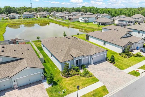 Casa en venta en Spring Hill, Florida, 4 dormitorios, 214.88 m2 № 1742883 - foto 16