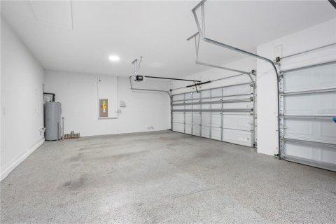 Casa en venta en Spring Hill, Florida, 4 dormitorios, 214.88 m2 № 1742883 - foto 19