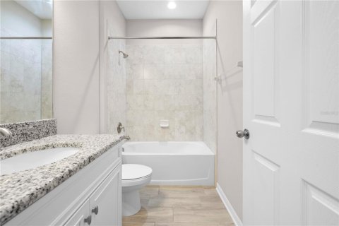 Casa en venta en Spring Hill, Florida, 4 dormitorios, 214.88 m2 № 1742883 - foto 11