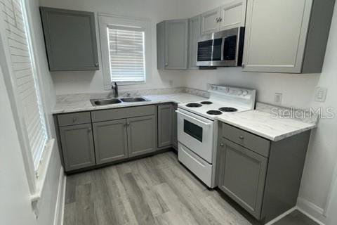 House in Sarasota, Florida 2 bedrooms, 78.97 sq.m. № 2202412 - photo 6