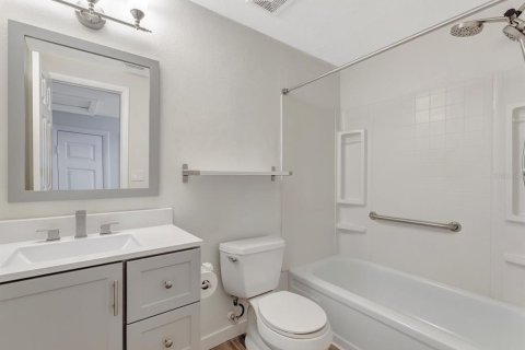 Купить виллу или дом в Ларго, Флорида 8 комнат, 98.66м2, № 1783520 - фото 16