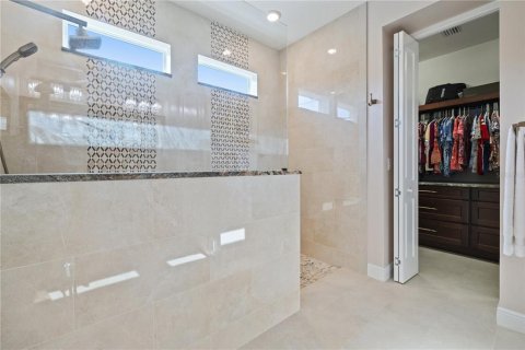 House in Tarpon Springs, Florida 4 bedrooms, 284.37 sq.m. № 1659280 - photo 23
