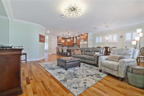 House in Tarpon Springs, Florida 4 bedrooms, 284.37 sq.m. № 1659280 - photo 19