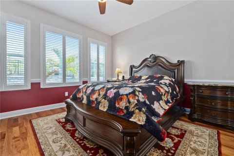 House in Tarpon Springs, Florida 4 bedrooms, 284.37 sq.m. № 1659280 - photo 21
