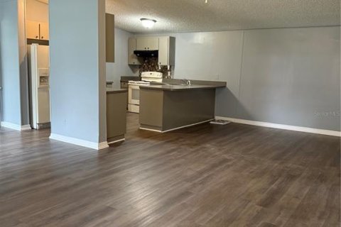 Apartamento en alquiler en Valrico, Florida, 3 dormitorios, 201.04 m2 № 1916425 - foto 8
