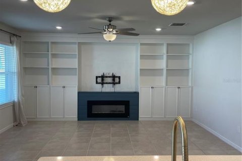 House in Lakeland, Florida 3 bedrooms, 158.03 sq.m. № 2201791 - photo 13