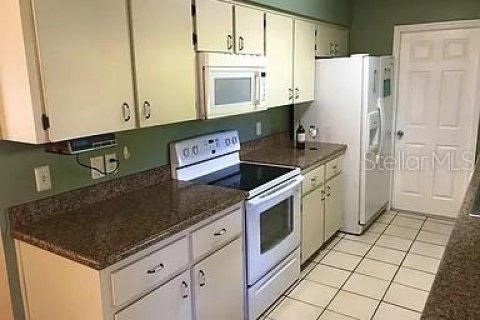 Casa en alquiler en Edgewater, Florida, 3 dormitorios, 148.27 m2 № 1908290 - foto 6