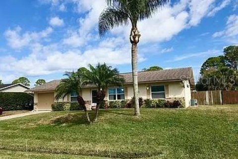 Casa en alquiler en Edgewater, Florida, 3 dormitorios, 148.27 m2 № 1908290 - foto 3