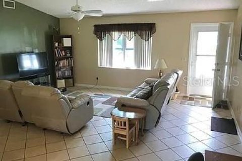 Casa en alquiler en Edgewater, Florida, 3 dormitorios, 148.27 m2 № 1908290 - foto 9
