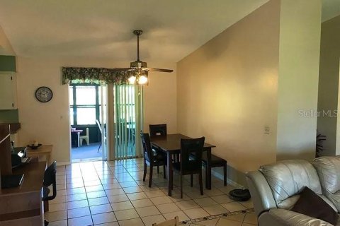 Casa en alquiler en Edgewater, Florida, 3 dormitorios, 148.27 m2 № 1908290 - foto 10