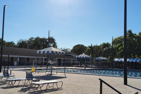Condo in Coconut Creek, Florida, 3 bedrooms  № 2263253 - photo 28