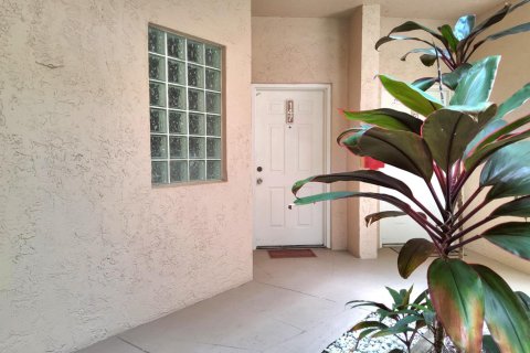 Condo in Coconut Creek, Florida, 3 bedrooms  № 2263253 - photo 4