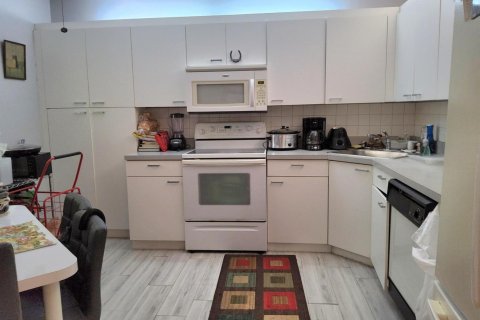 Condo in Coconut Creek, Florida, 3 bedrooms  № 2263253 - photo 6