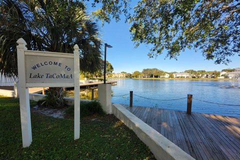 Condo in Coconut Creek, Florida, 3 bedrooms  № 2263253 - photo 29