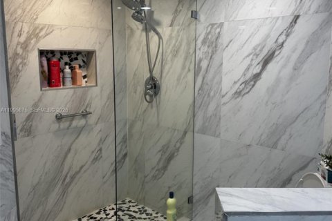 Copropriété à louer à Aventura, Floride: 2 chambres, 125.7 m2 № 2256026 - photo 10