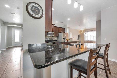 Casa en venta en Wesley Chapel, Florida, 5 dormitorios, 261.43 m2 № 1900725 - foto 15