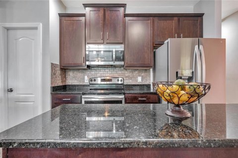 Casa en venta en Wesley Chapel, Florida, 5 dormitorios, 261.43 m2 № 1900725 - foto 17