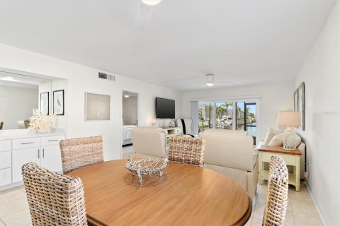 Condominio en venta en Punta Gorda, Florida, 2 dormitorios, 108.14 m2 № 1640131 - foto 19