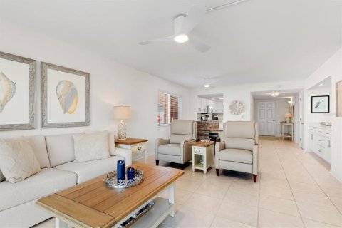 Condominio en venta en Punta Gorda, Florida, 2 dormitorios, 108.14 m2 № 1640131 - foto 4