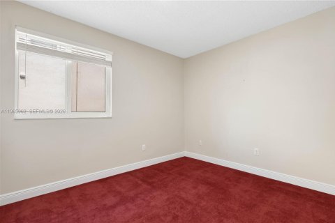 Casa en venta en Miramar, Florida, 4 dormitorios, 224.27 m2 № 2050359 - foto 29