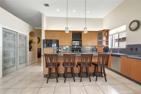 Casa en venta en Miramar, Florida, 4 dormitorios, 224.27 m2 № 2050359 - foto 12