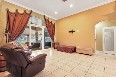 Casa en venta en Miramar, Florida, 4 dormitorios, 224.27 m2 № 2050359 - foto 4