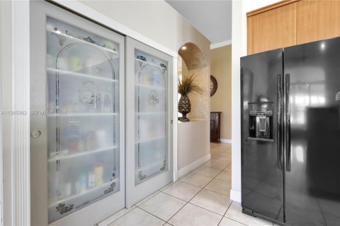 Casa en venta en Miramar, Florida, 4 dormitorios, 224.27 m2 № 2050359 - foto 16