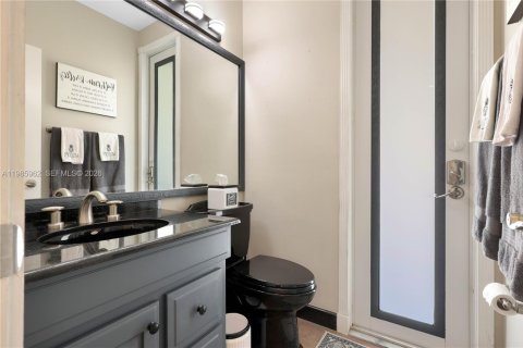 Casa en venta en Miramar, Florida, 4 dormitorios, 224.27 m2 № 2050359 - foto 17