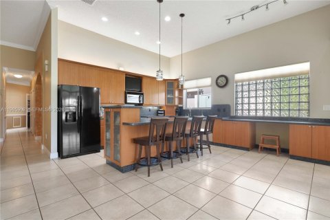 Casa en venta en Miramar, Florida, 4 dormitorios, 224.27 m2 № 2050359 - foto 11