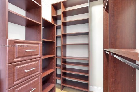 Casa en venta en Miramar, Florida, 4 dormitorios, 224.27 m2 № 2050359 - foto 25