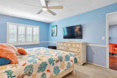 Villa ou maison à vendre à Palm Harbor, Floride: 2 chambres, 123.56 m2 № 2121454 - photo 25