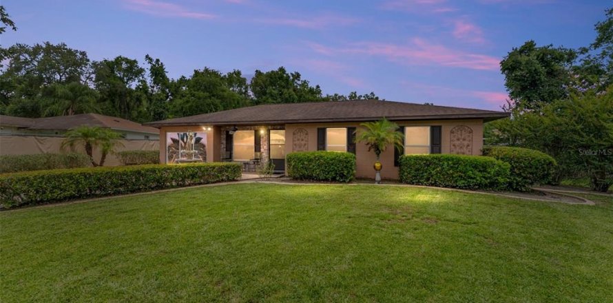 Villa ou maison à Leesburg, Floride 3 chambres, 123 m2 № 1803443
