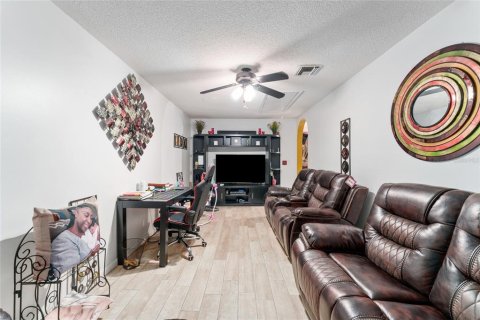 Villa ou maison à vendre à Leesburg, Floride: 3 chambres, 123 m2 № 1803443 - photo 17