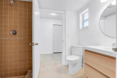 Снять в аренду кондоминиум в Тамарак, Флорида 2 спальни, 100.15м2, № 2017003 - фото 5