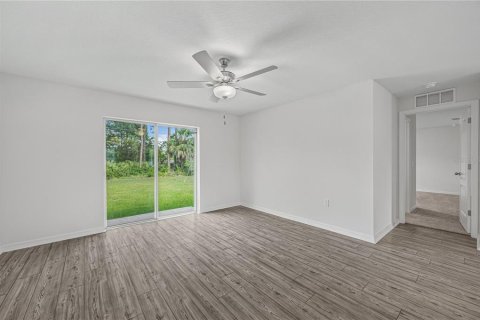 Casa en venta en Poinciana, Florida, 3 dormitorios, 117.99 m2 № 1810433 - foto 8