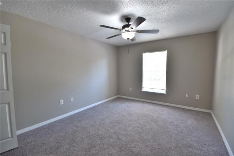 Casa en alquiler en Apopka, Florida, 4 dormitorios, 206.52 m2 № 1910279 - foto 15