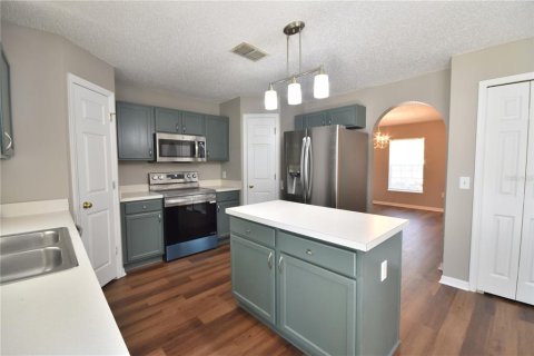 Casa en alquiler en Apopka, Florida, 4 dormitorios, 206.52 m2 № 1910279 - foto 11