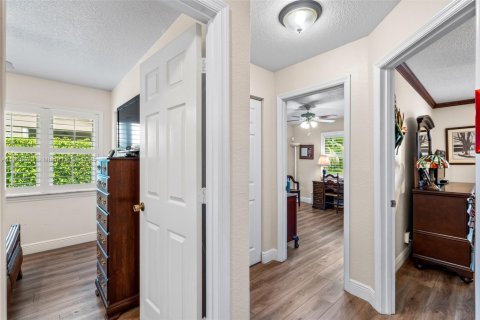 Villa ou maison à vendre à Lake Worth, Floride: 4 chambres, 231.23 m2 № 1970238 - photo 22