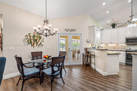 Villa ou maison à vendre à Lake Worth, Floride: 4 chambres, 231.23 m2 № 1970238 - photo 7