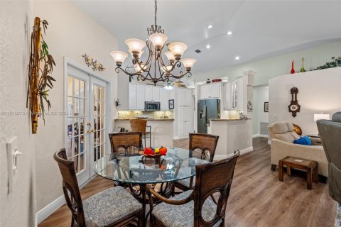 Villa ou maison à vendre à Lake Worth, Floride: 4 chambres, 231.23 m2 № 1970238 - photo 9