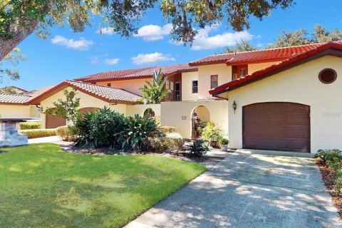Touwnhouse à vendre à Haines City, Floride: 2 chambres, 171.31 m2 № 2233644 - photo 2
