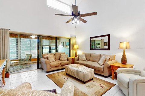 Touwnhouse à vendre à Haines City, Floride: 2 chambres, 171.31 m2 № 2233644 - photo 13