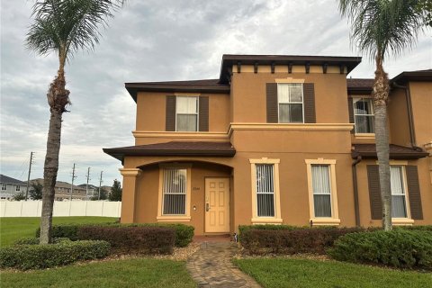 Touwnhouse à vendre à Davenport, Floride: 4 chambres, 172.43 m2 № 2406458 - photo 3