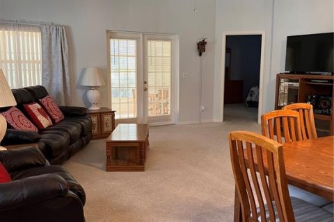 House in Ocala, Florida 2 bedrooms, 150.13 sq.m. № 1737016 - photo 15