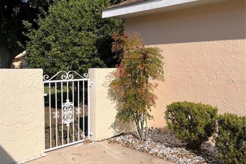 House in Ocala, Florida 2 bedrooms, 150.13 sq.m. № 1737016 - photo 24