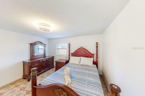 Купить виллу или дом в Тампа, Флорида 3 комнаты, 204.57м2, № 2155323 - фото 16