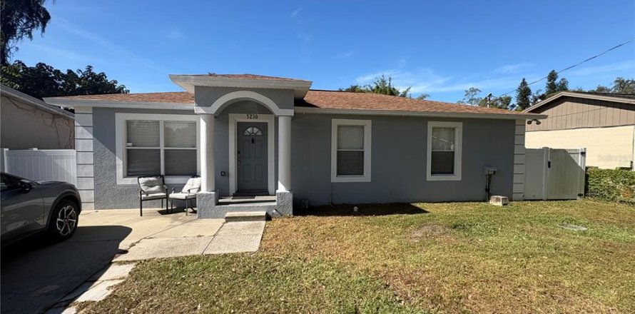 Villa ou maison à Seffner, Floride 3 chambres, 112.88 m2 № 2098116