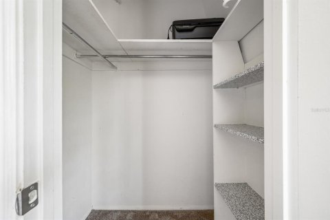 Condominio en venta en Gainesville, Florida, 2 dormitorios, 79.25 m2 № 1675243 - foto 14