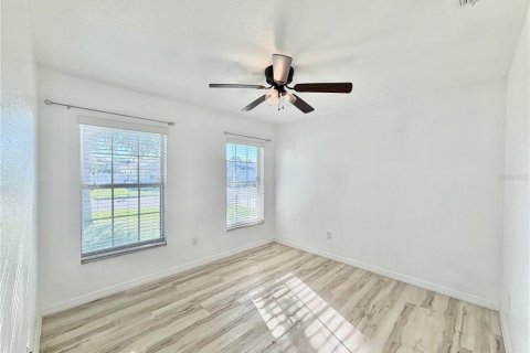 Villa ou maison à louer à Oxford, Floride: 3 chambres, 124.67 m2 № 2415215 - photo 19