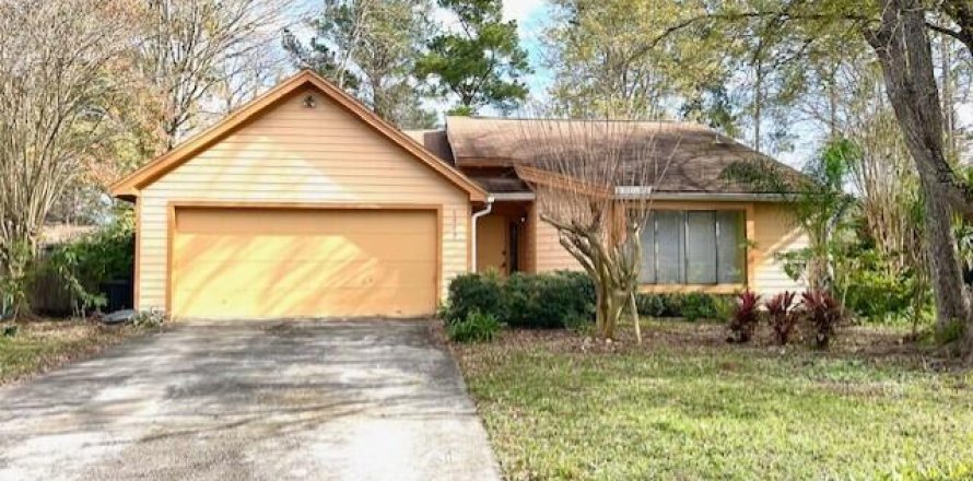House in Orange Park, Florida 3 bedrooms, 138.61 sq.m. № 889593